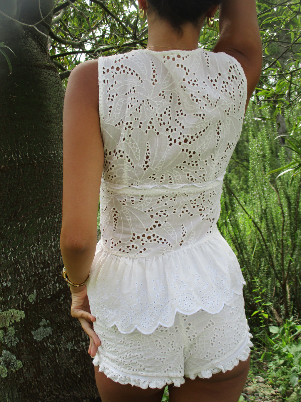 DEHLIA VEST TOP