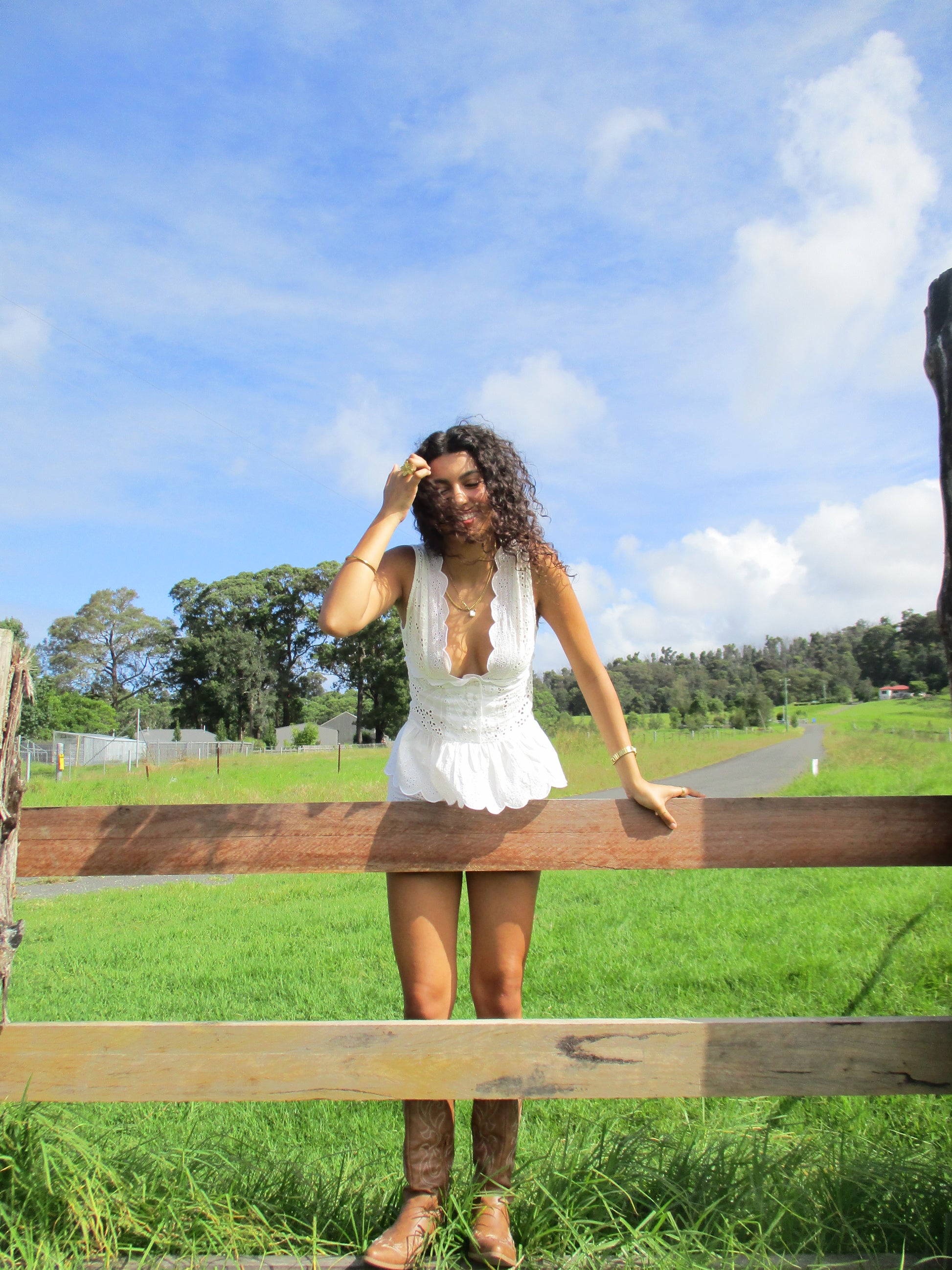 DEHLIA VEST TOP