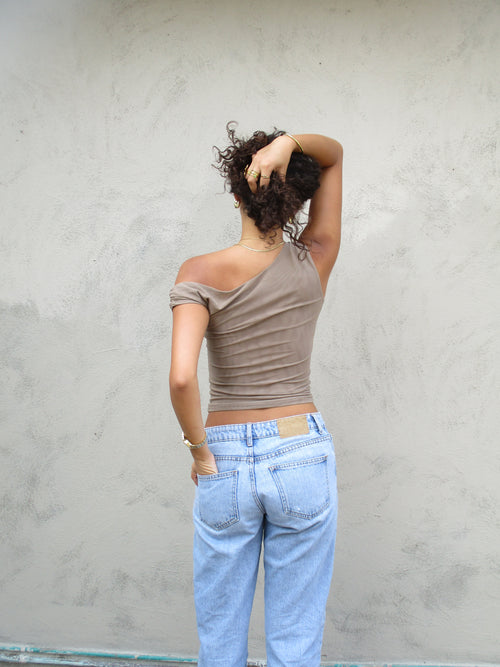 IRIS SHEER TOP